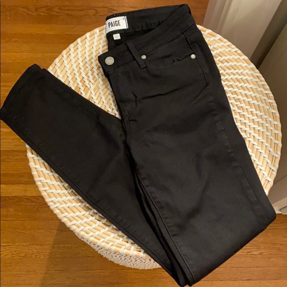 PAIGE black denim- ultra skinny, mid rise Verdugo